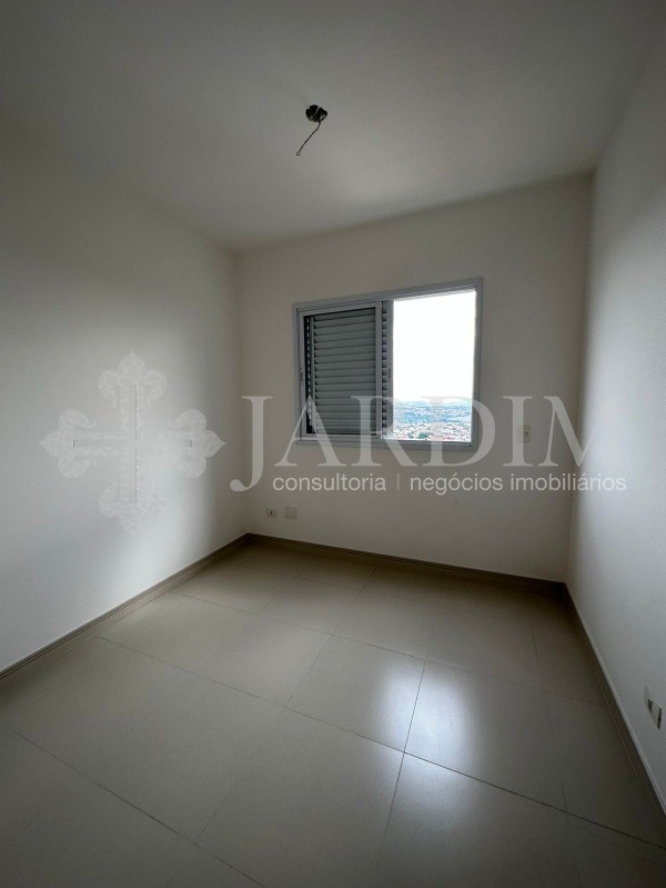 Apartamento à venda com 3 quartos, 86m² - Foto 15