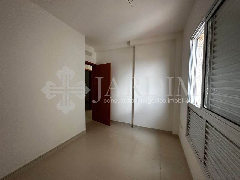 Apartamento à venda com 3 quartos, 86m² - Foto 19