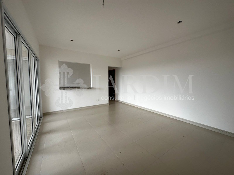 Apartamento à venda com 3 quartos, 86m² - Foto 2