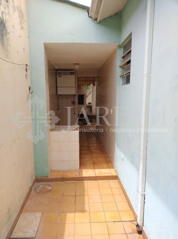 Casa à venda com 3 quartos, 250m² - Foto 14