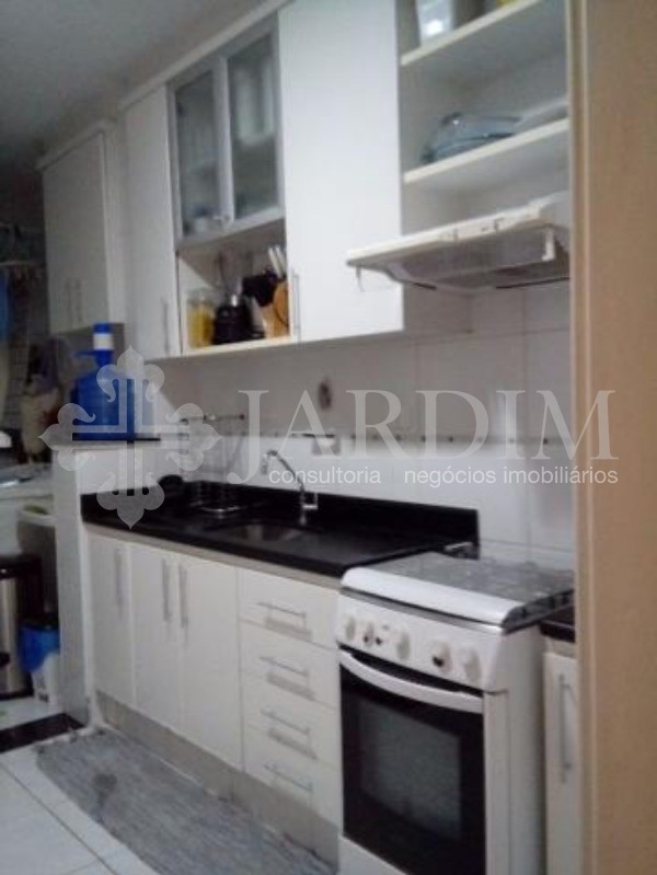 Apartamento à venda com 3 quartos, 73m² - Foto 11