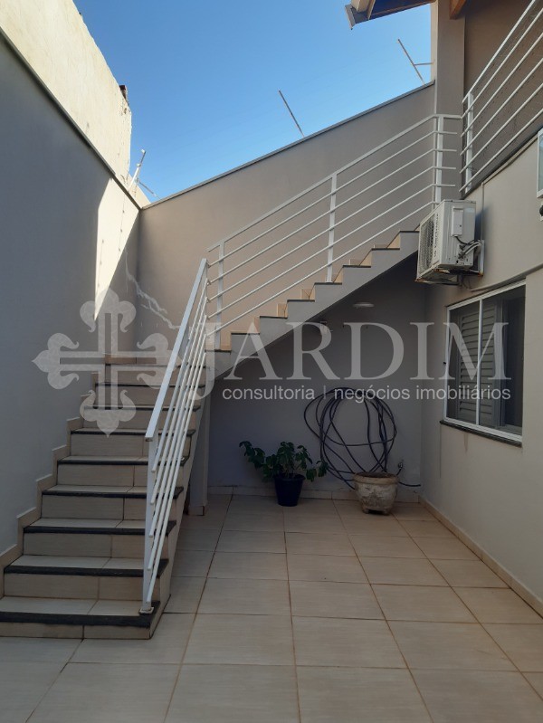 Casa à venda com 3 quartos, 175m² - Foto 27