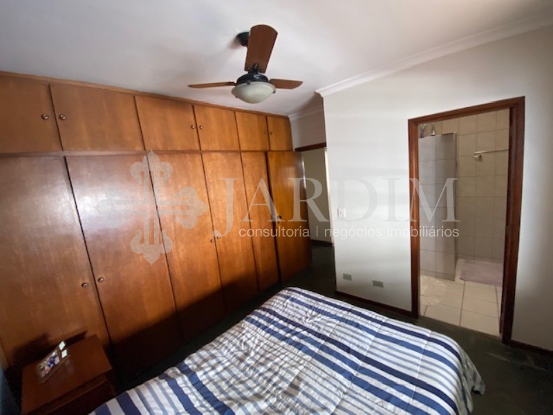 Casa à venda com 3 quartos, 250m² - Foto 38