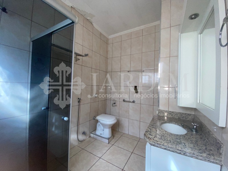 Casa à venda com 2 quartos, 250m² - Foto 10