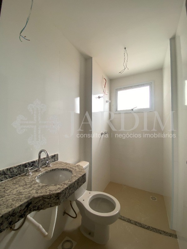 Apartamento à venda com 3 quartos, 87m² - Foto 11