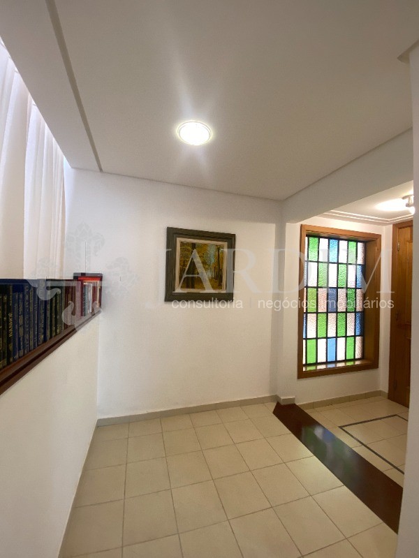 Casa à venda com 3 quartos, 427m² - Foto 10