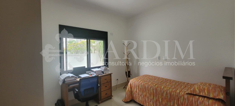 Casa de Condomínio à venda com 3 quartos, 240m² - Foto 26