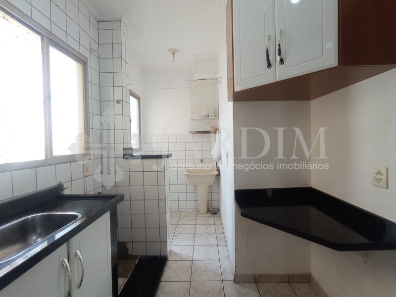 Apartamento à venda com 2 quartos, 42m² - Foto 11