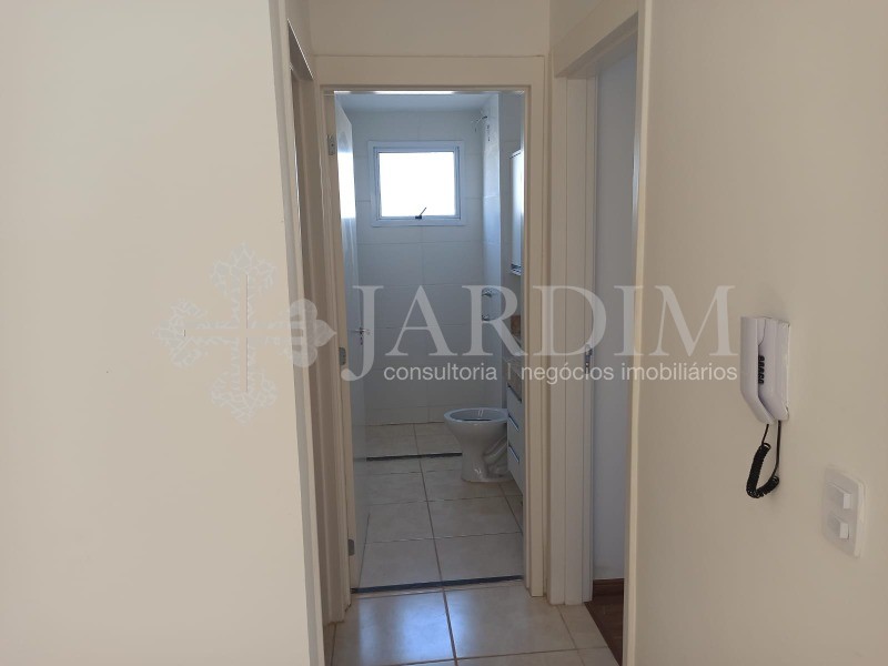 Apartamento à venda com 2 quartos, 46m² - Foto 3