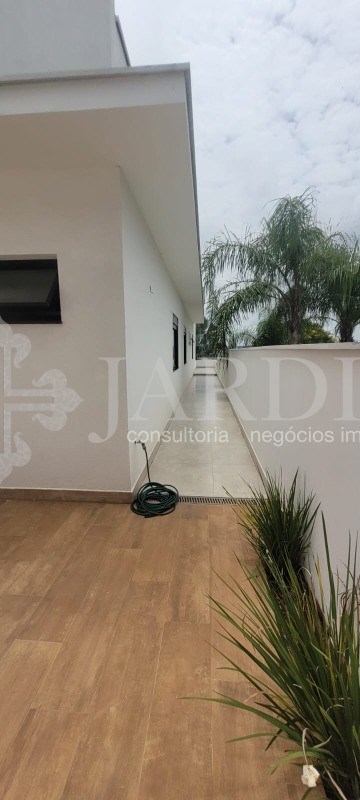 Casa de Condomínio à venda com 3 quartos, 240m² - Foto 14