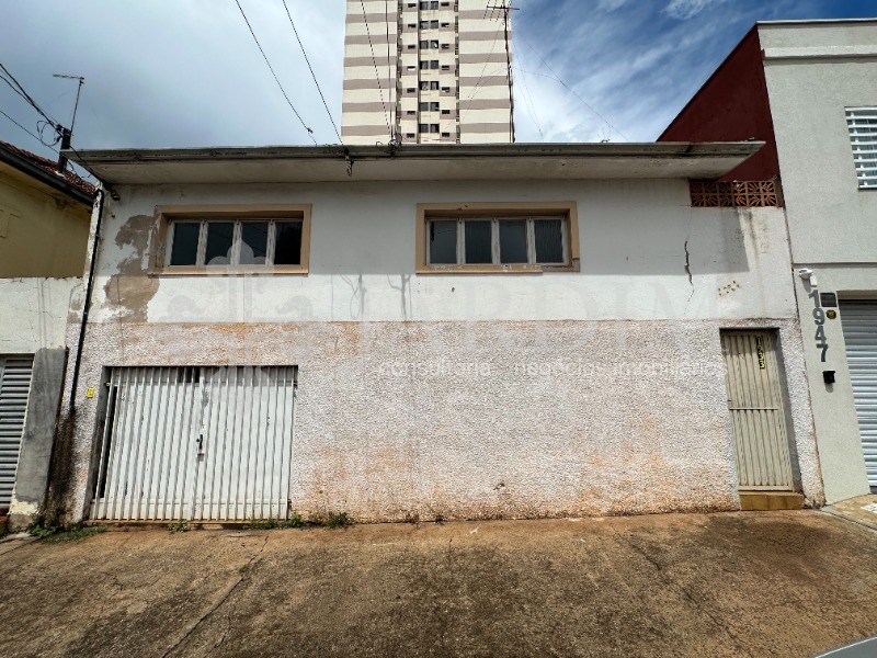 Prédio Inteiro à venda com 3 quartos, 266m² - Foto 2