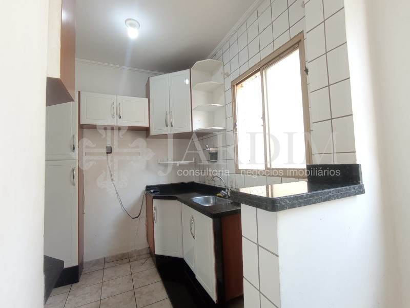 Apartamento à venda com 2 quartos, 42m² - Foto 9