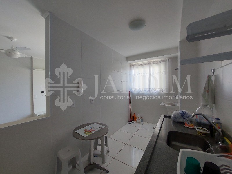 Apartamento à venda com 2 quartos, 72m² - Foto 10