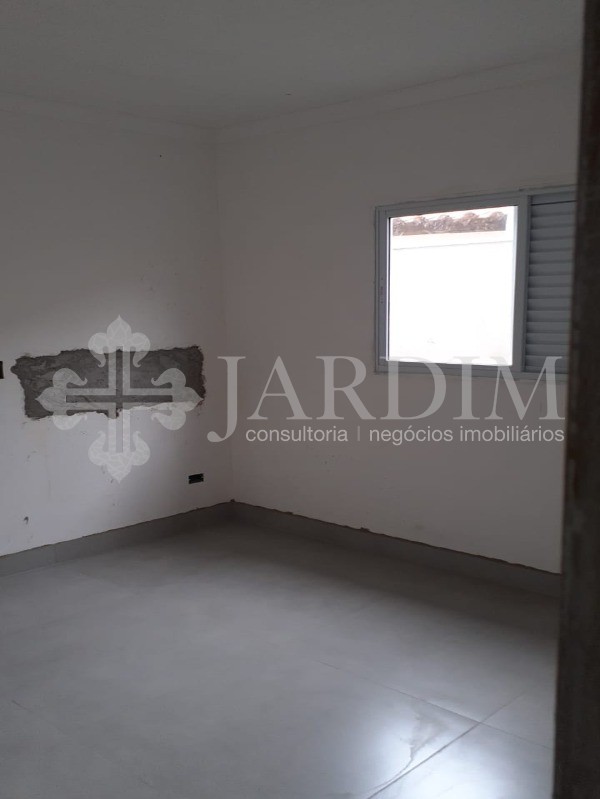 Casa à venda com 3 quartos, 175m² - Foto 14