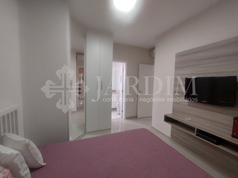 Apartamento à venda com 2 quartos, 70m² - Foto 20