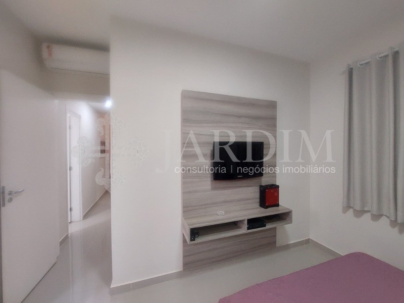 Apartamento à venda com 2 quartos, 70m² - Foto 21