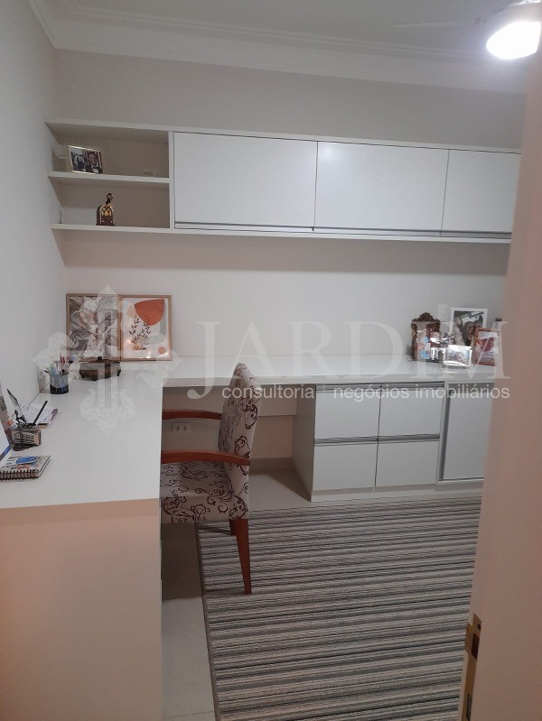 Apartamento à venda com 3 quartos, 151m² - Foto 18