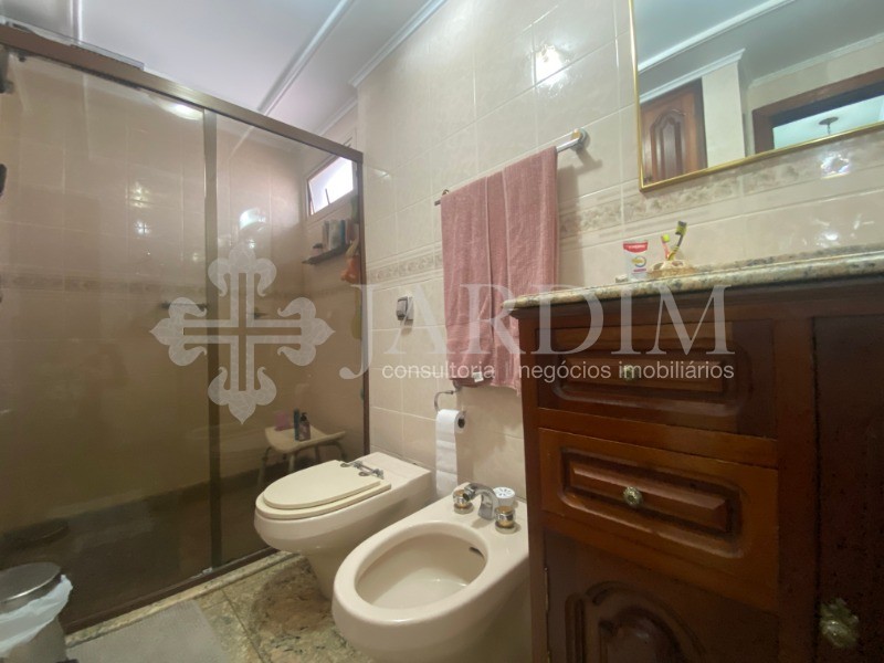 Apartamento à venda com 4 quartos, 211m² - Foto 19