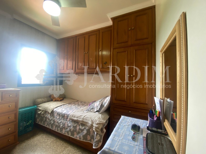 Apartamento à venda com 4 quartos, 211m² - Foto 10