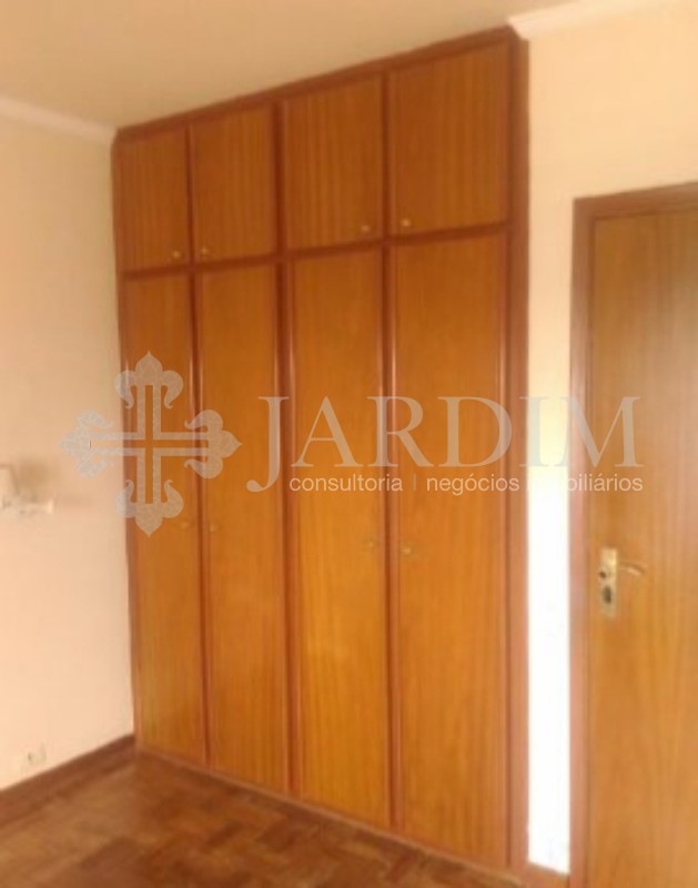 Apartamento à venda com 3 quartos, 222m² - Foto 13