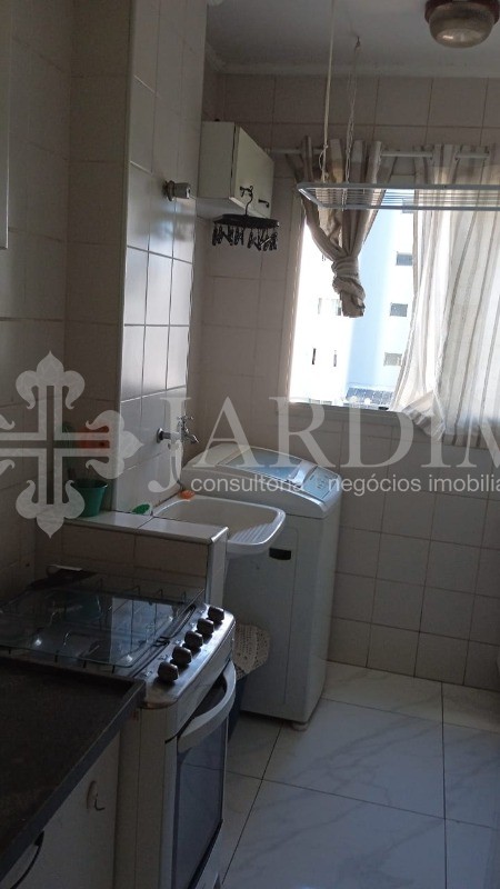 Apartamento à venda com 3 quartos, 75m² - Foto 28