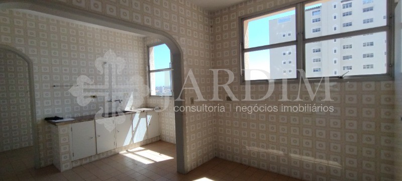 Apartamento à venda e aluguel com 3 quartos, 183m² - Foto 4