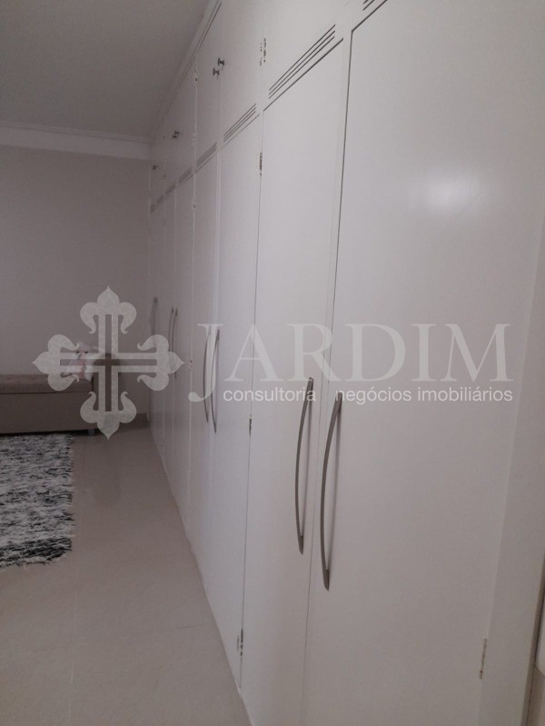 Apartamento à venda com 3 quartos, 151m² - Foto 13