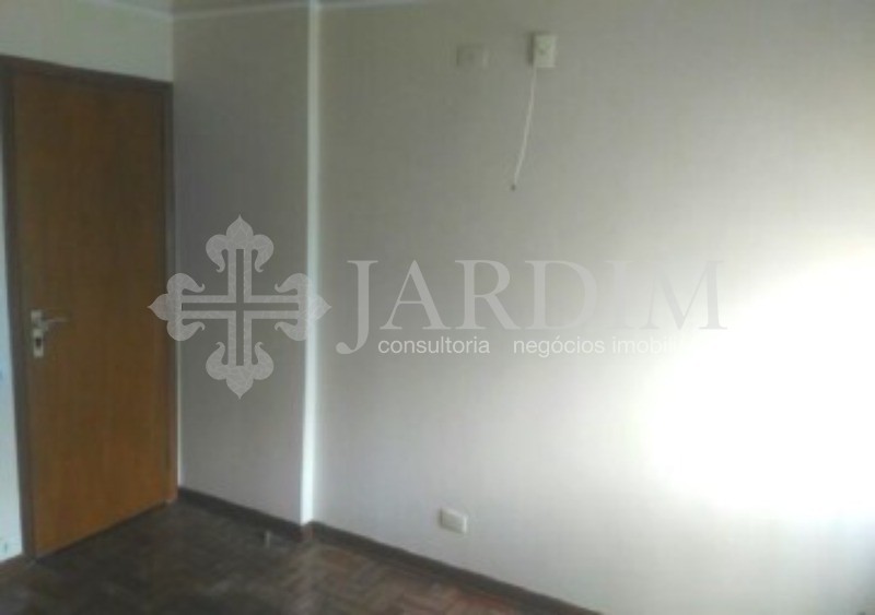 Apartamento à venda com 3 quartos, 222m² - Foto 6