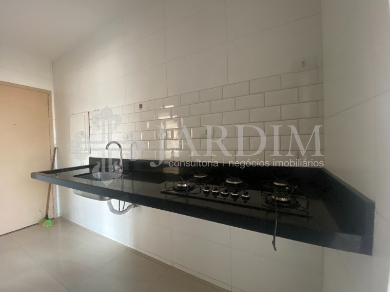 Apartamento à venda com 3 quartos, 95m² - Foto 31