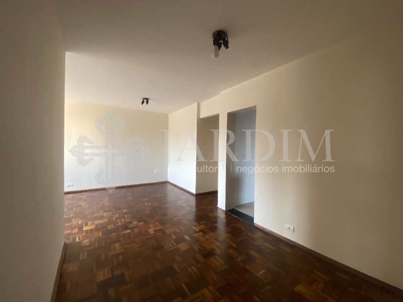 Apartamento à venda com 3 quartos, 95m² - Foto 9