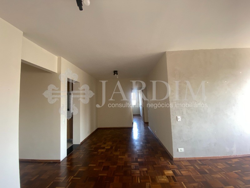 Apartamento à venda com 3 quartos, 95m² - Foto 8