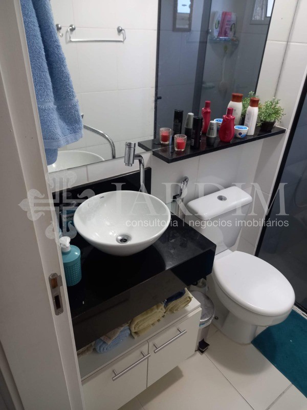 Apartamento à venda com 2 quartos, 55m² - Foto 10