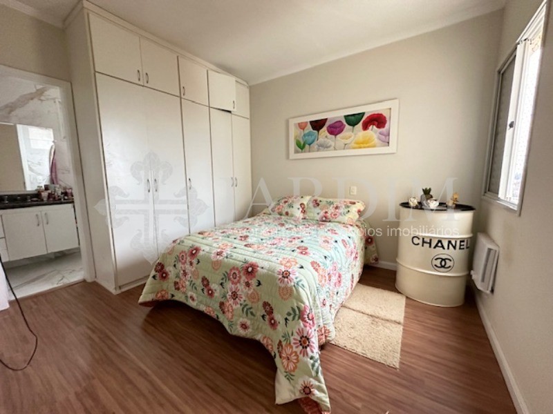 Apartamento à venda com 3 quartos, 97m² - Foto 18