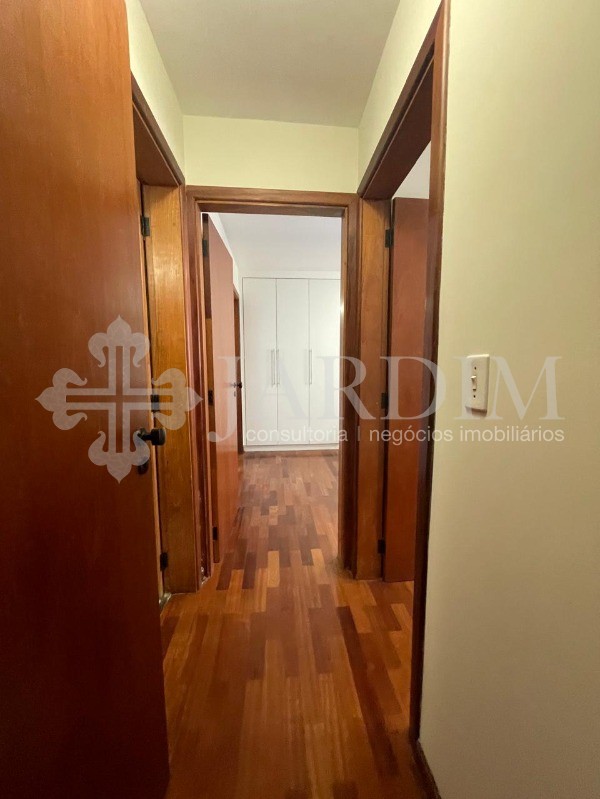 Apartamento à venda com 2 quartos, 85m² - Foto 17