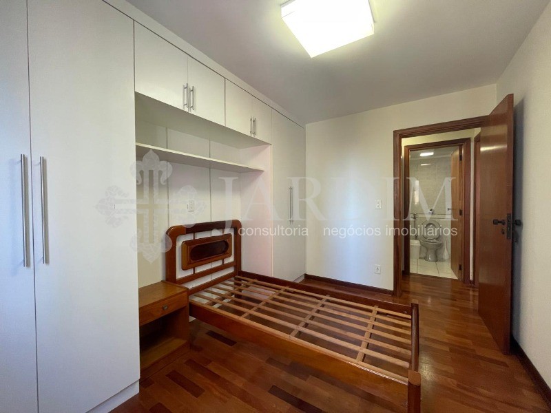 Apartamento à venda com 2 quartos, 85m² - Foto 27