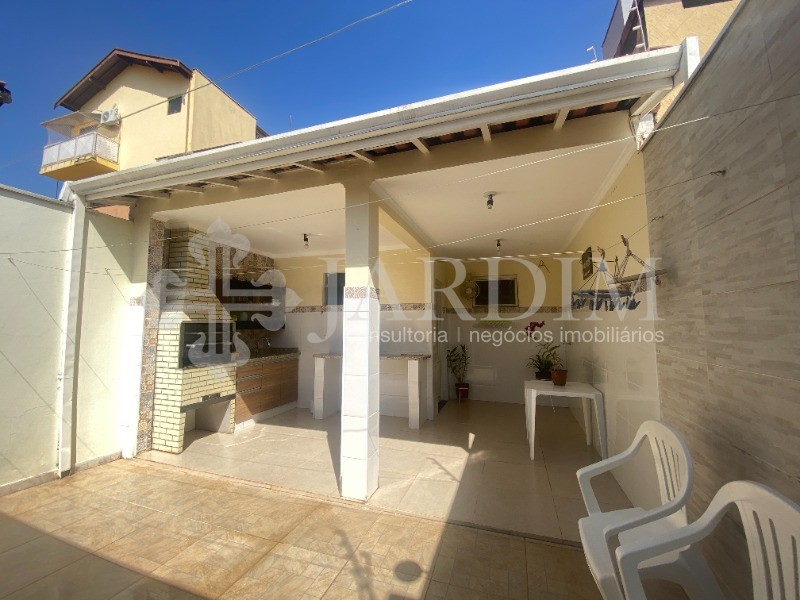 Casa à venda com 2 quartos, 175m² - Foto 29