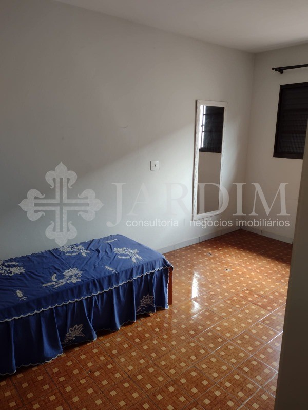 Casa à venda com 4 quartos, 176m² - Foto 14