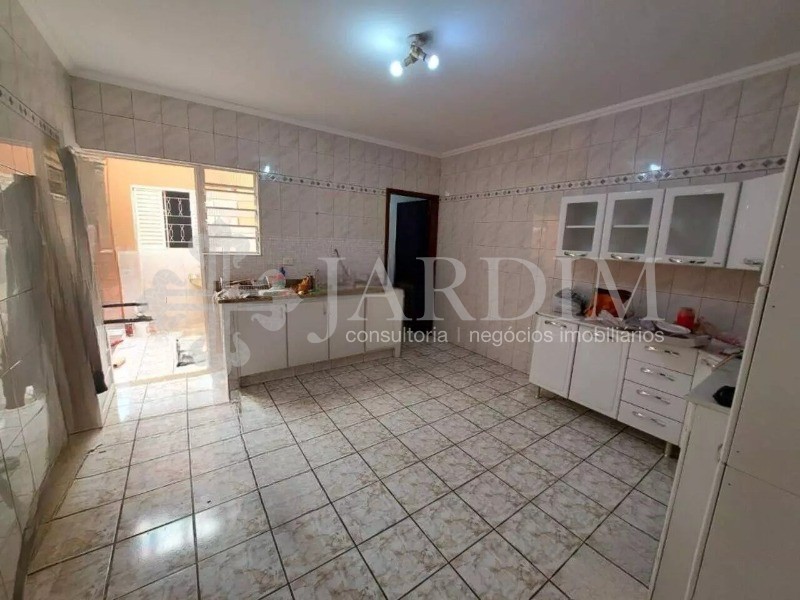 Casa à venda com 2 quartos, 125m² - Foto 8