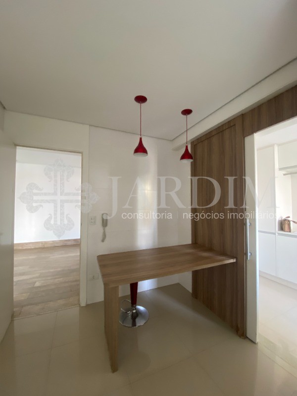 Apartamento à venda com 3 quartos, 131m² - Foto 25