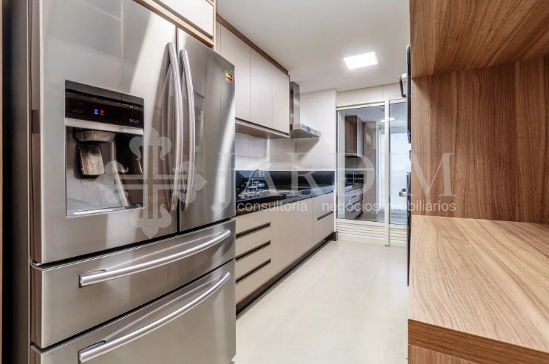 Apartamento à venda com 4 quartos, 278m² - Foto 5