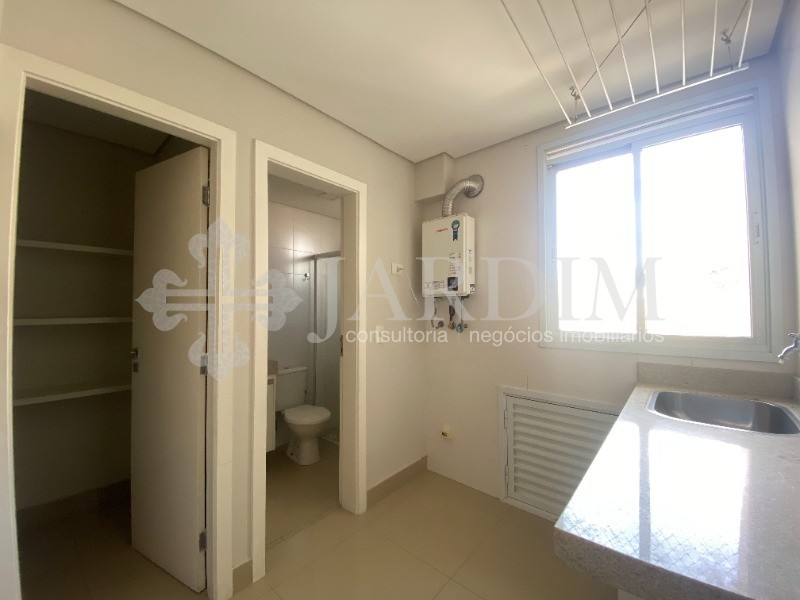 Apartamento à venda com 3 quartos, 131m² - Foto 27