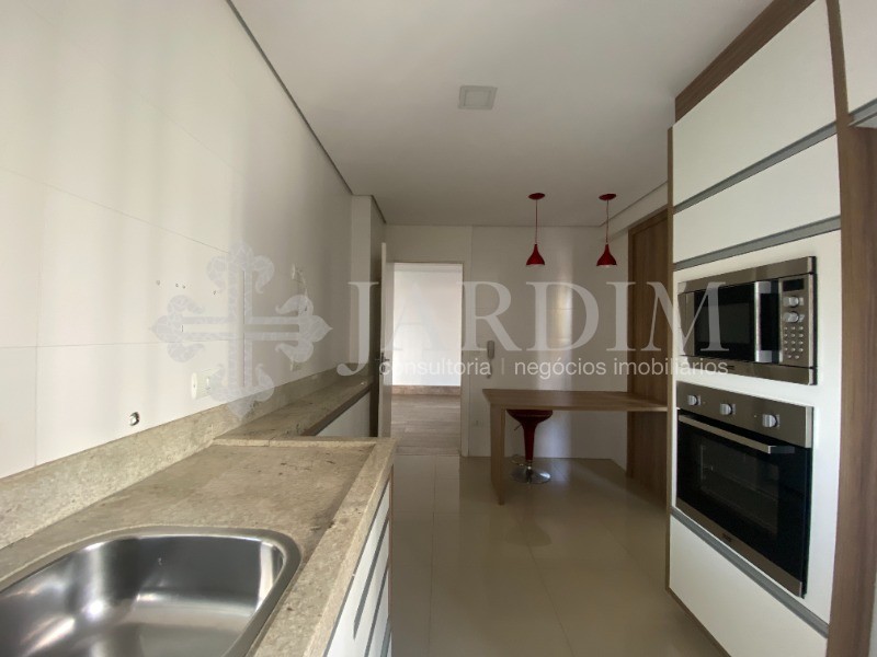 Apartamento à venda com 3 quartos, 131m² - Foto 24