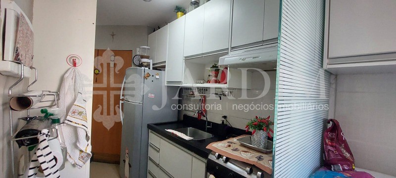 Apartamento à venda com 2 quartos, 45m² - Foto 7