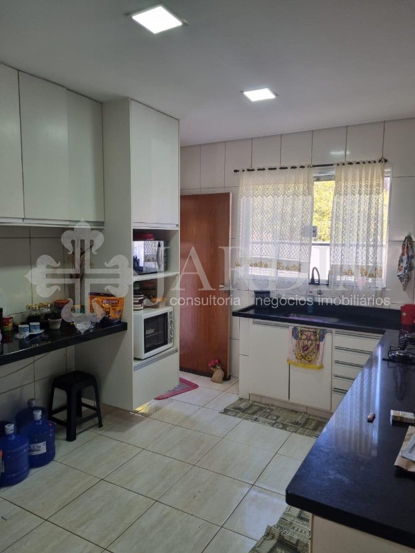 Chácara à venda com 4 quartos, 1079m² - Foto 15