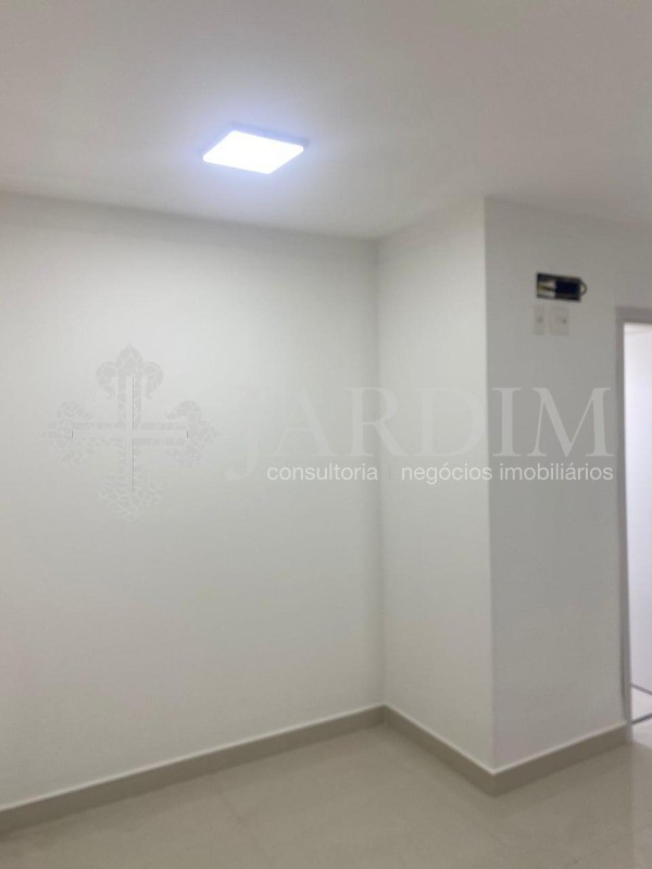 Apartamento à venda com 3 quartos, 158m² - Foto 17