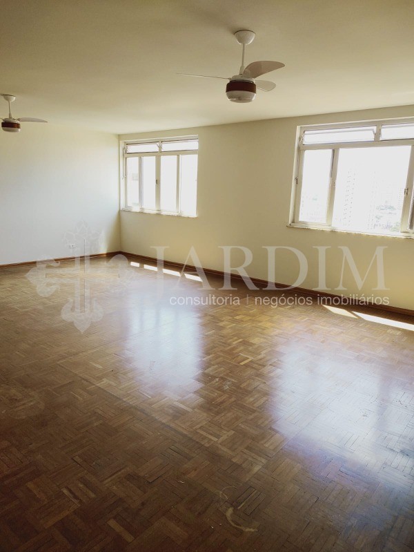 Apartamento à venda com 3 quartos, 165m² - Foto 1