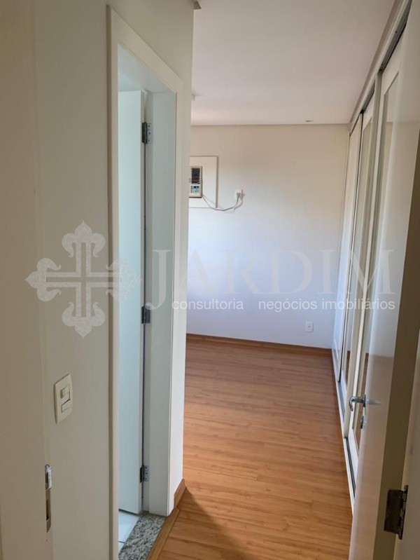 Apartamento à venda com 3 quartos, 169m² - Foto 15