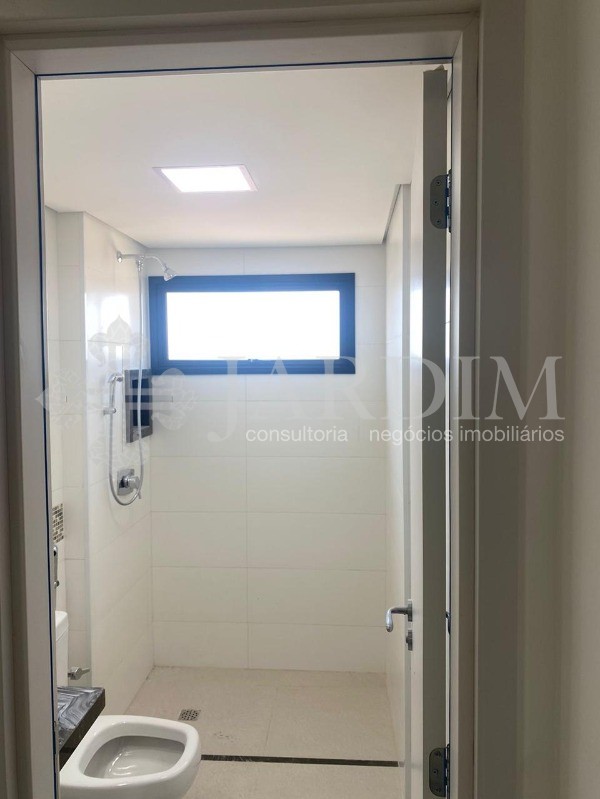 Apartamento à venda com 3 quartos, 158m² - Foto 19