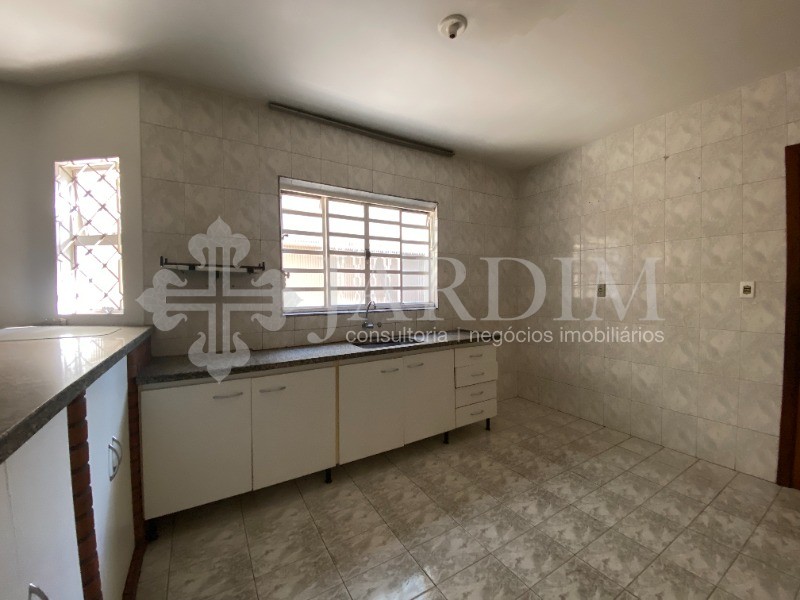 Casa à venda com 3 quartos, 139m² - Foto 28