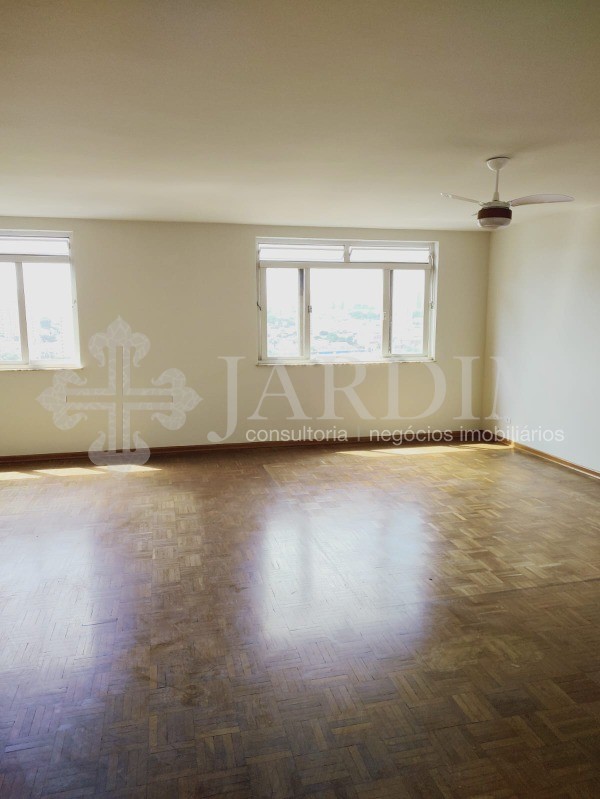 Apartamento à venda com 3 quartos, 165m² - Foto 4